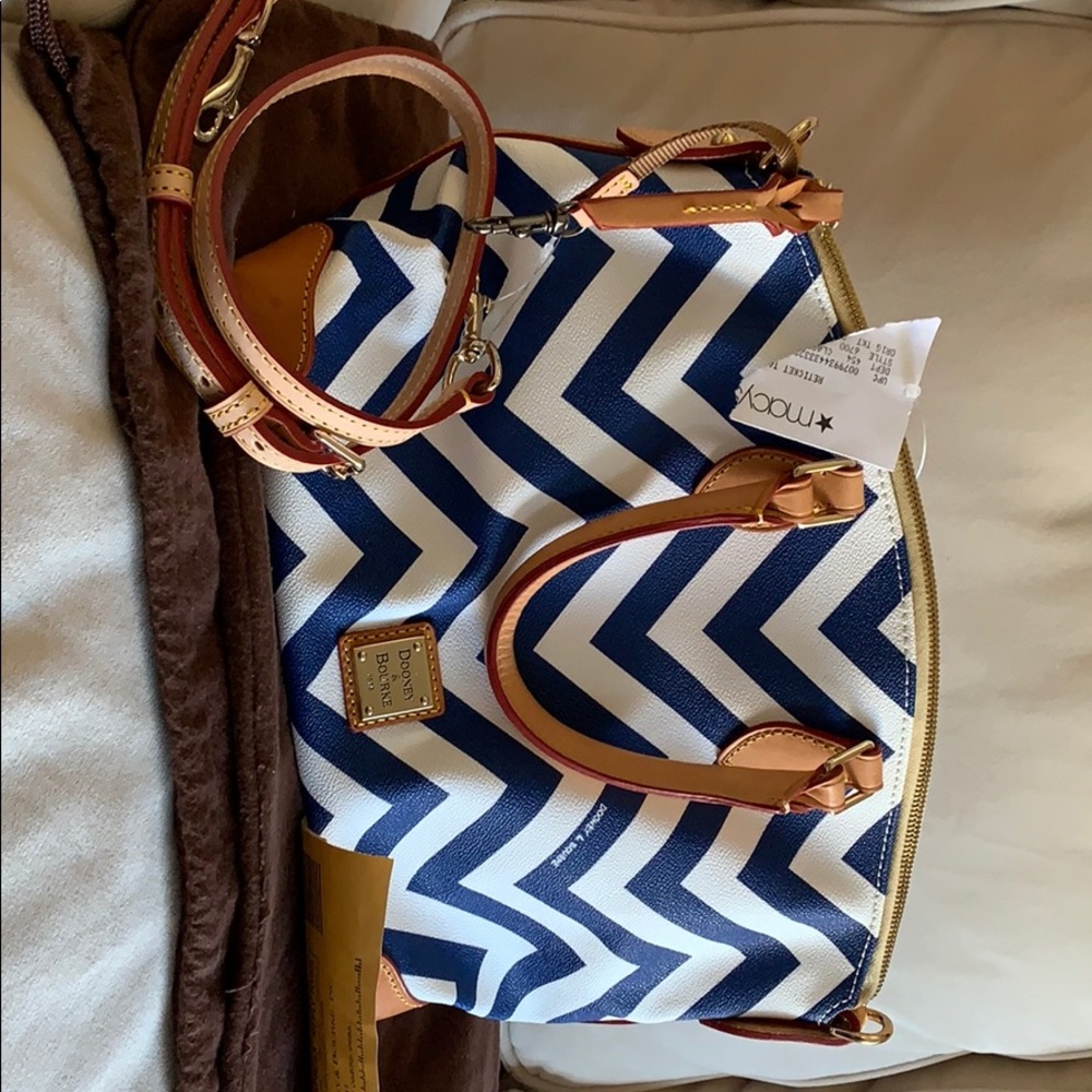 Dooney & Bourke handbag